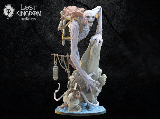 Antonette, The Headligh & Trench Collector, Lost Kingdom Miniatures