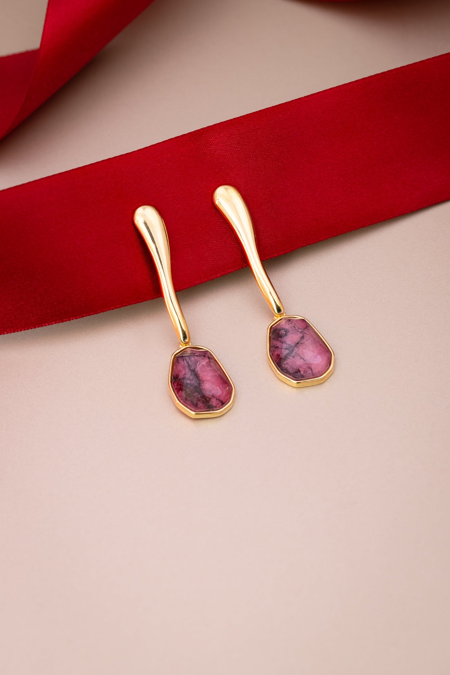 ICON Flow Earrings