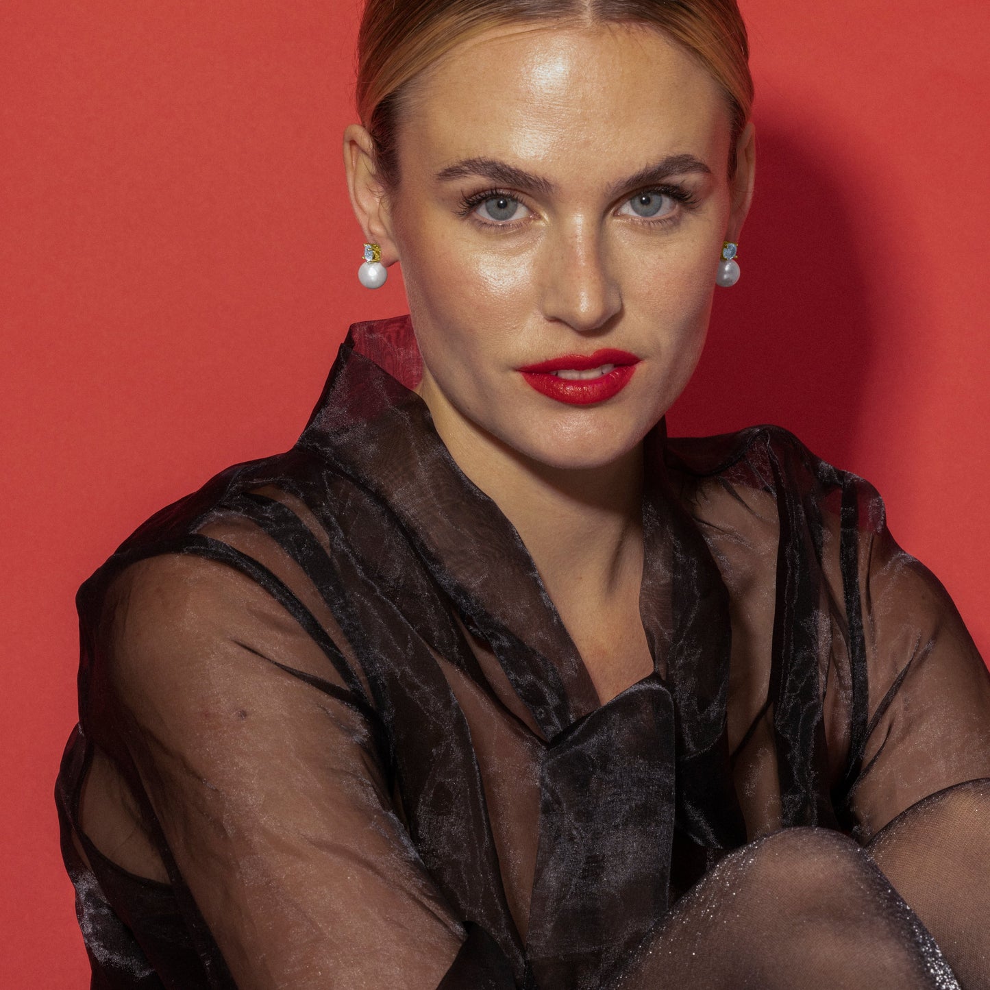 Pendientes con Perla Blanca acabado oro 18k - Pacezu