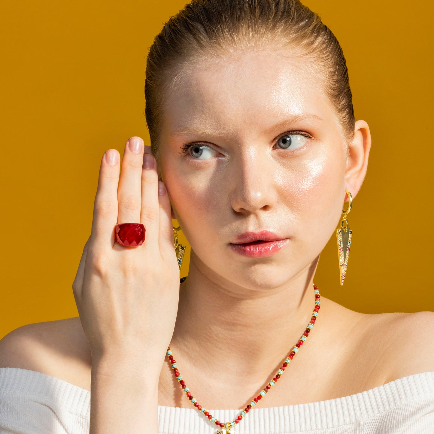 Pendientes con Circonita Multicolor acabado oro 18k - Colix