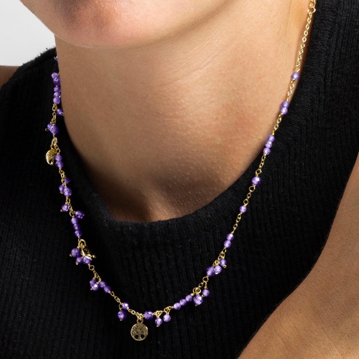 Collar con Cristal Morado acabado oro 18k - Totez