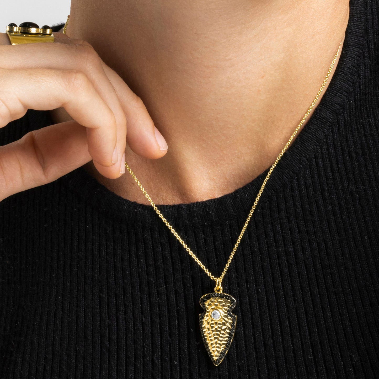 Collar con Circonita Brillante acabado oro 18k - Otla