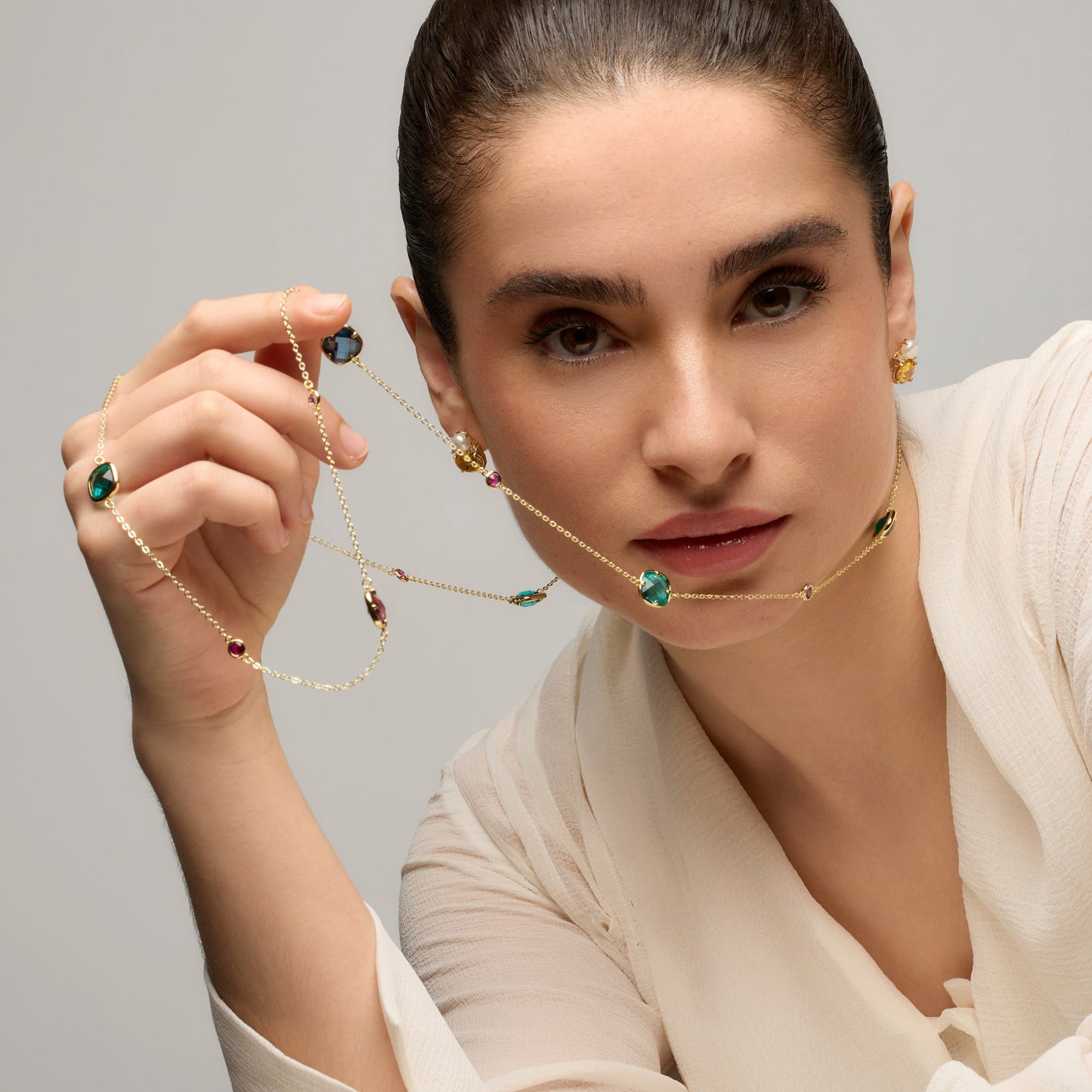 Collar con cuarzo hidrotermal multicolor acabado oro amarillo 18k-Docal