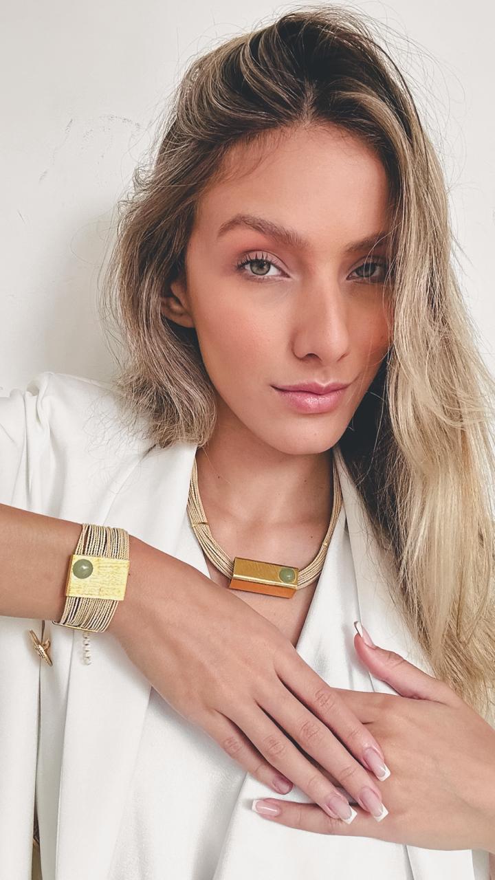 Orvellia Necklace