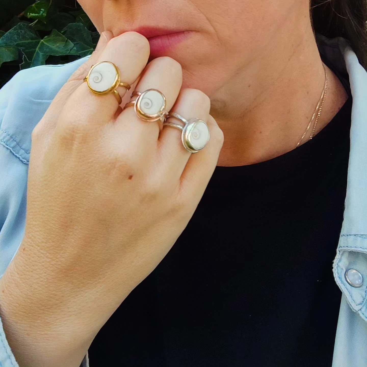 Anillo Habita de la Suerte (Orejita de Mar)