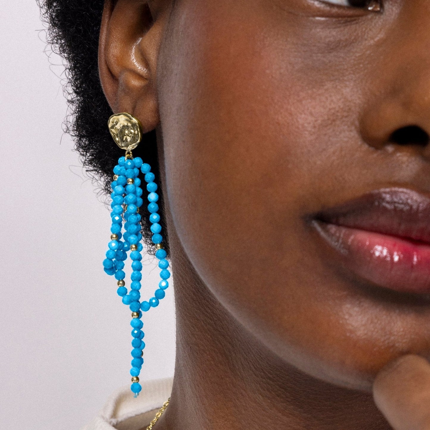 Pendientes acabado en oro amarilo 18k