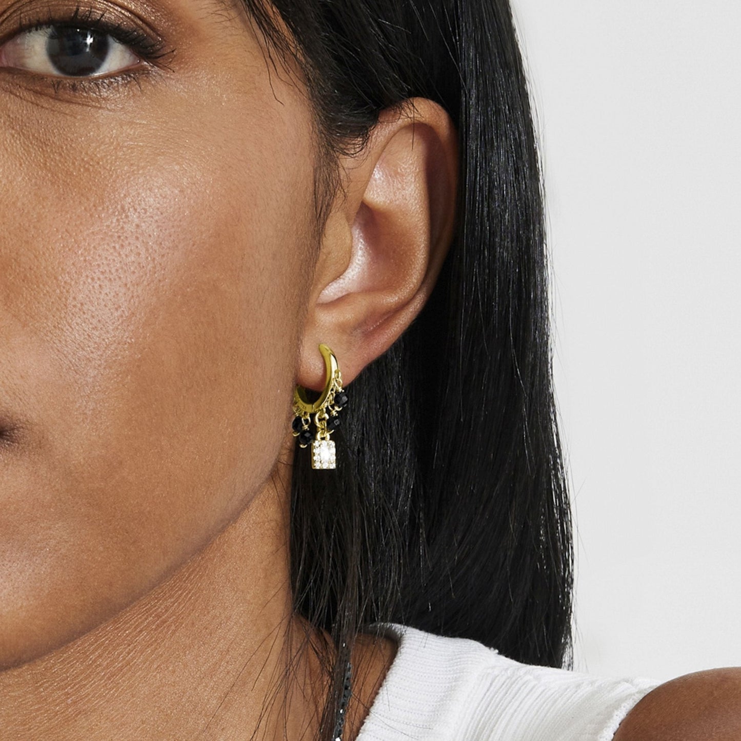 Pendientes acabado oro 18k