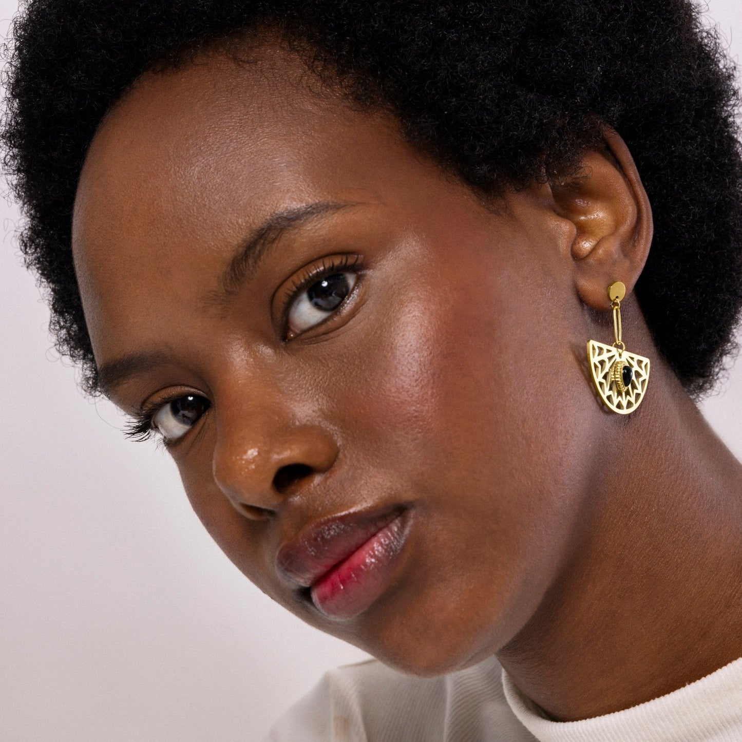 Pendientes acabado oro 18k