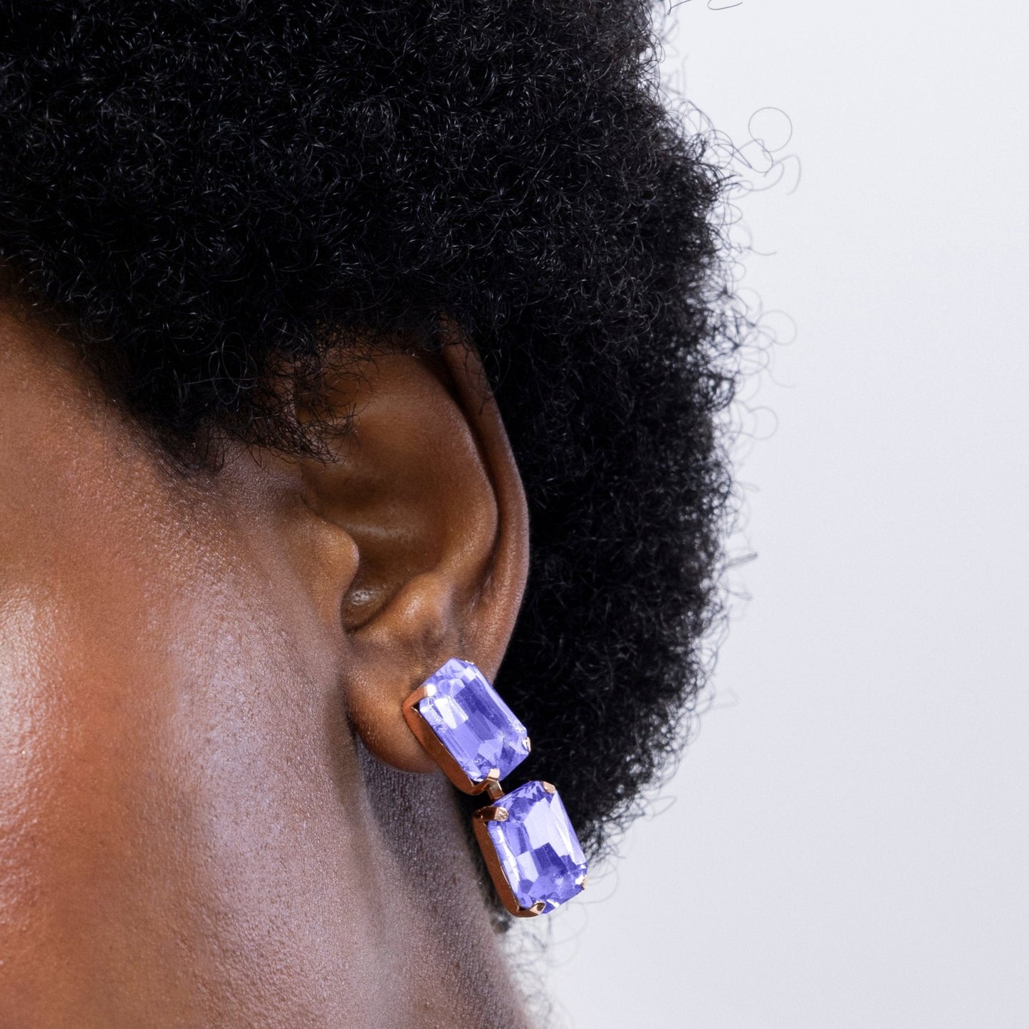 Pendientes acabados en oro amarillo 18k