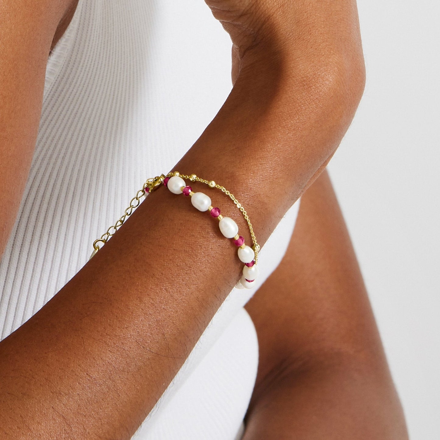 Pulsera acabado oro 18k