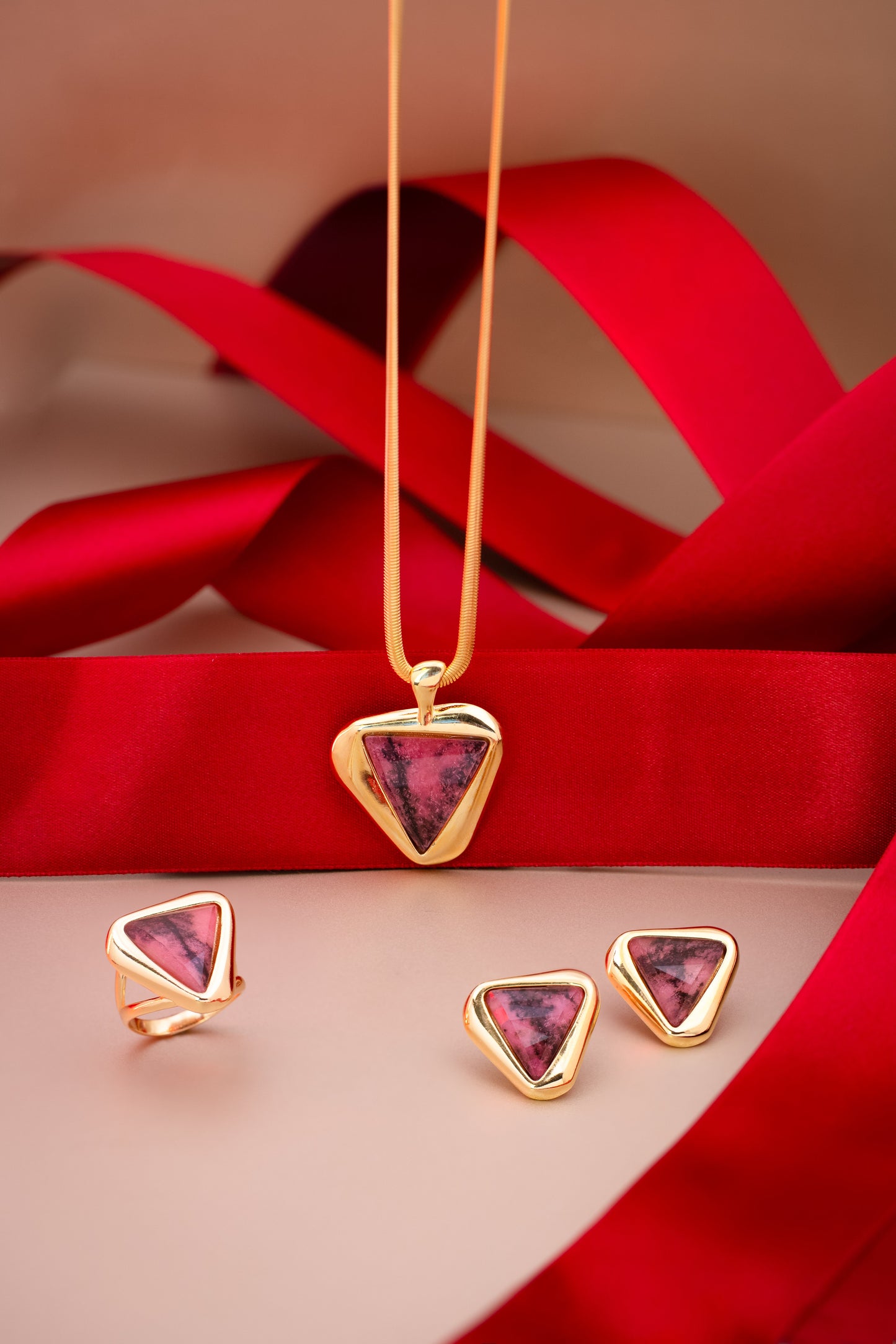 ICON Eclipse Pendant Necklace