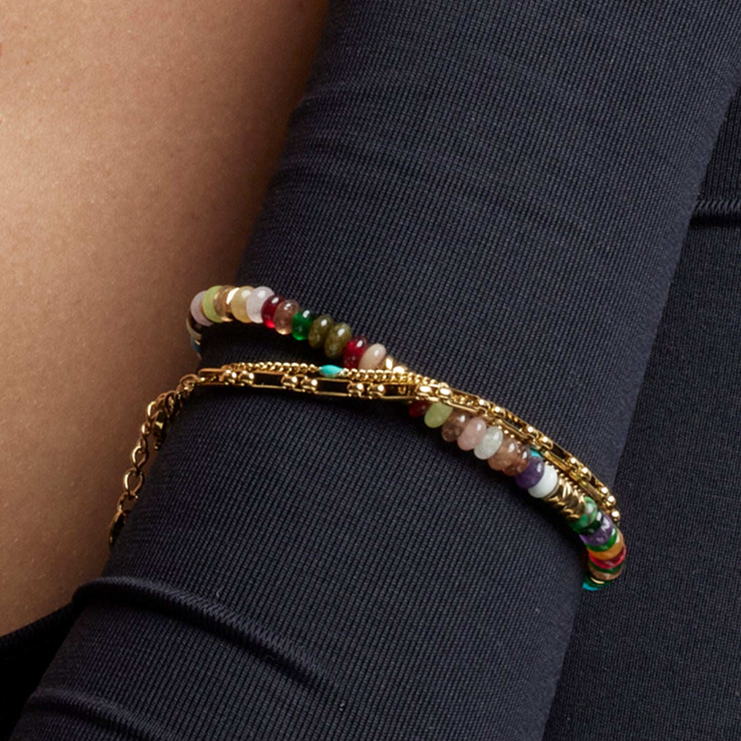 Pulsera con Cristal Multicolor acabado oro 18k - Issne