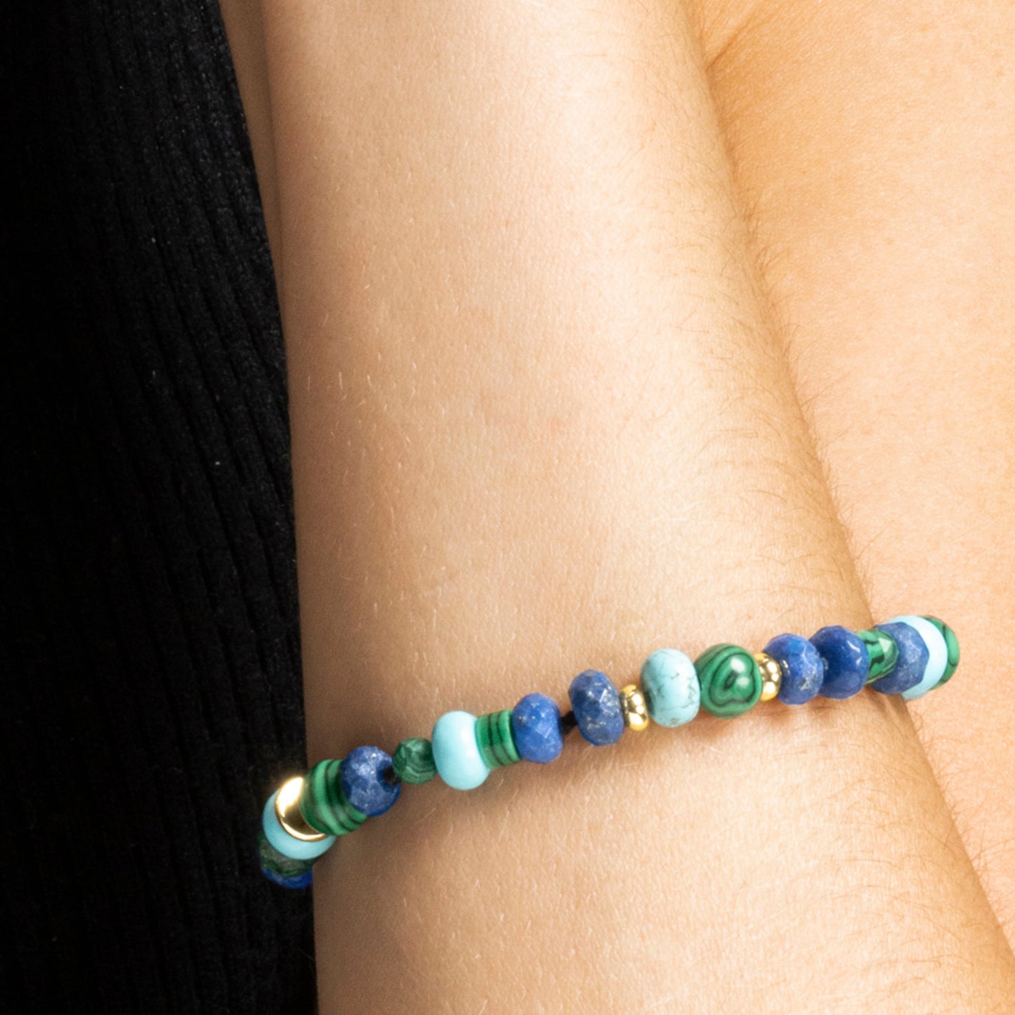 Pulsera con Lapislazuli Natural acabado oro 18k - Arru