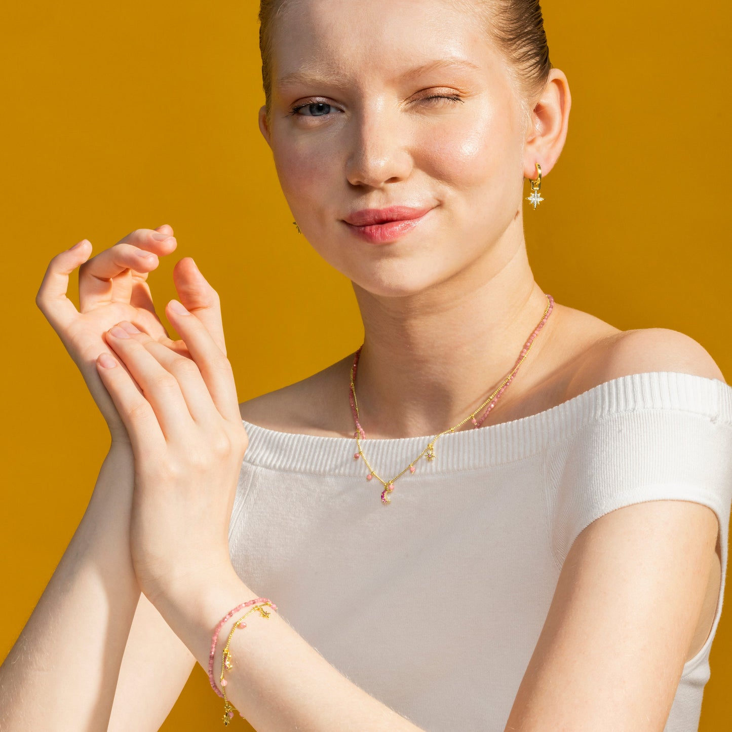 Pulsera con Cristal Rosa acabado oro 18k - Ethal