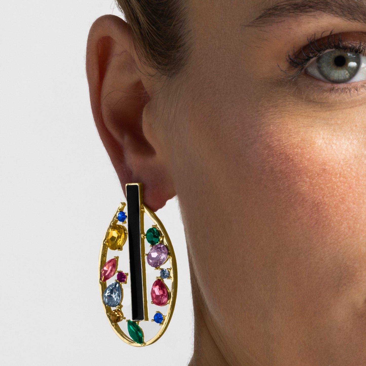 Pendientes con Circonita Multicolor acabado oro 18k - Habyo