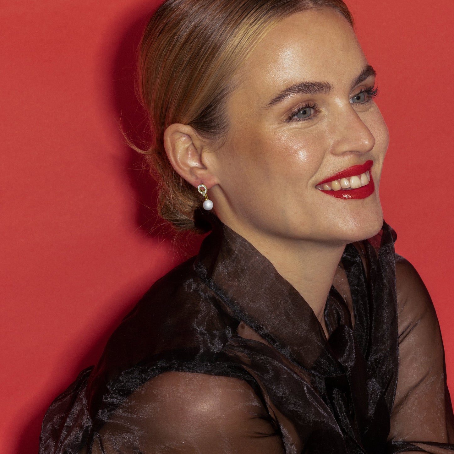 Pendientes con Perla Blanca acabado oro 18k - Hicur