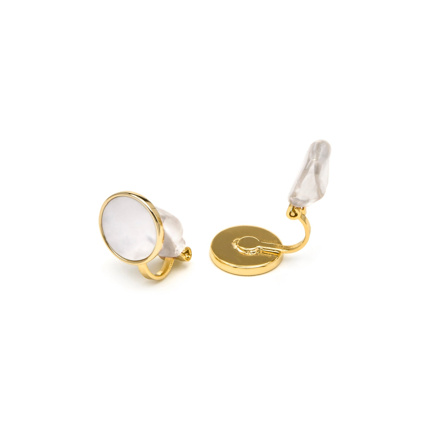 Pendientes acabado oro amarillo de 18k y Madreperla Blanca - Akil