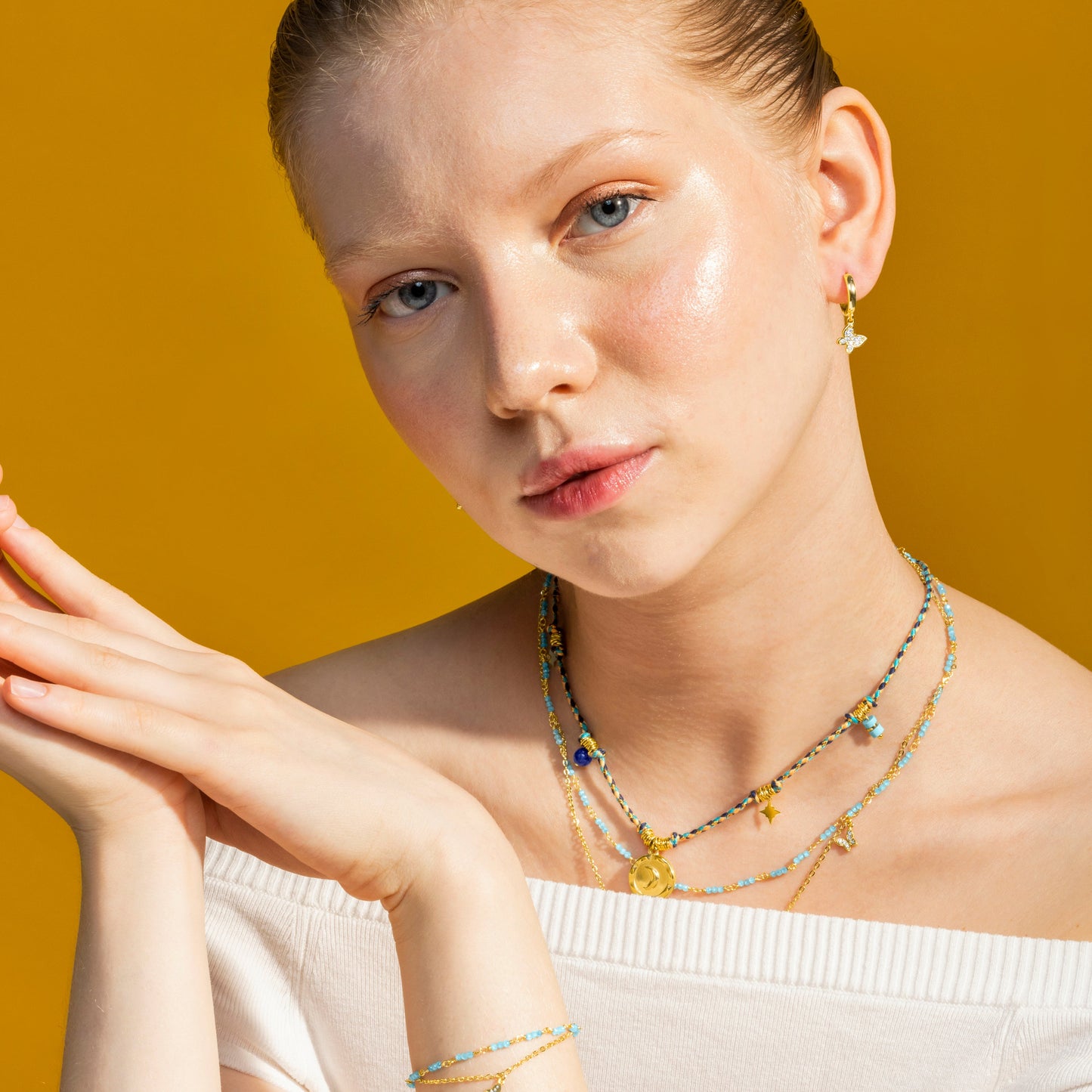 Collar con Cristal Azul acabado oro 18k - Zinli