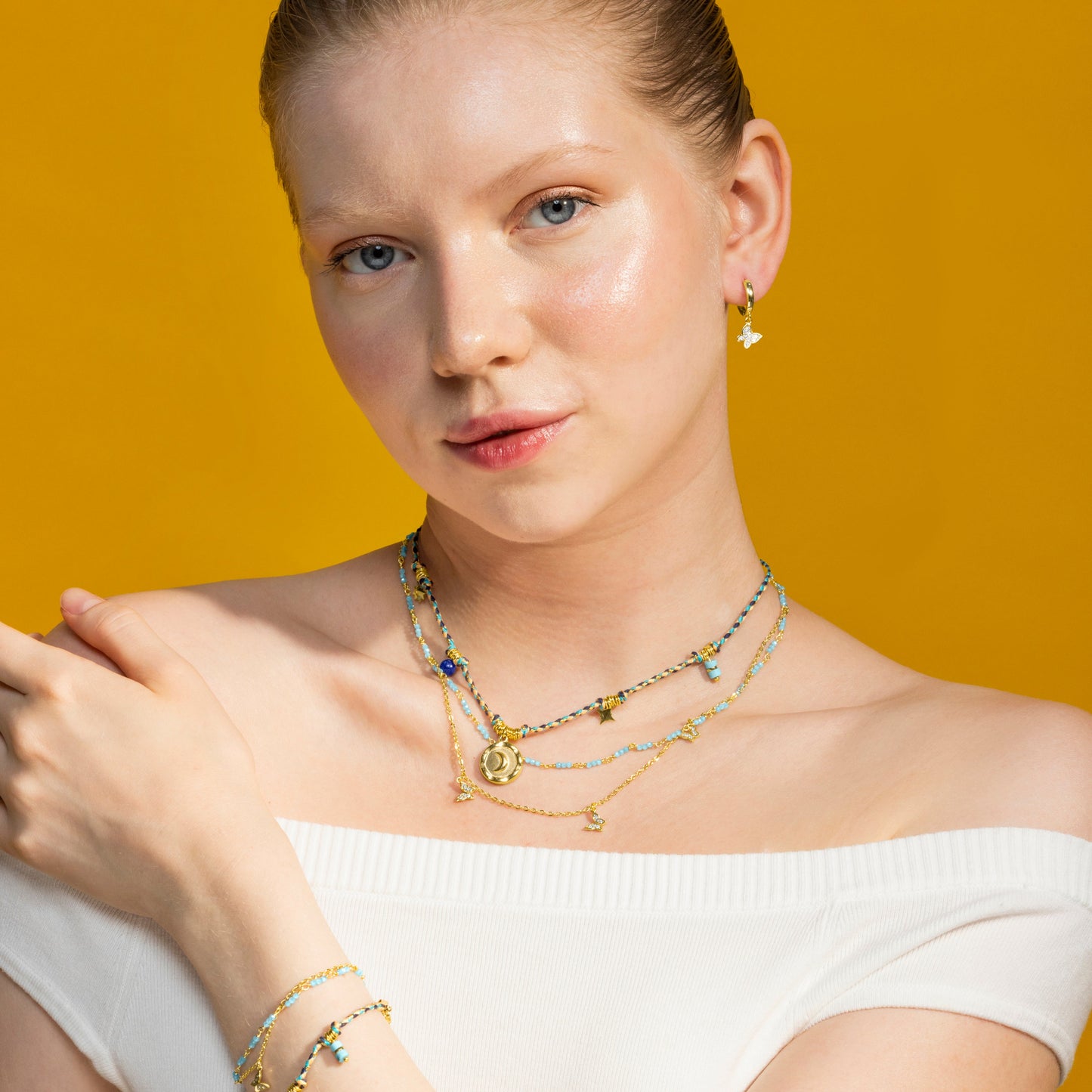 Collar con Cristal Azul acabado oro 18k - Zinli