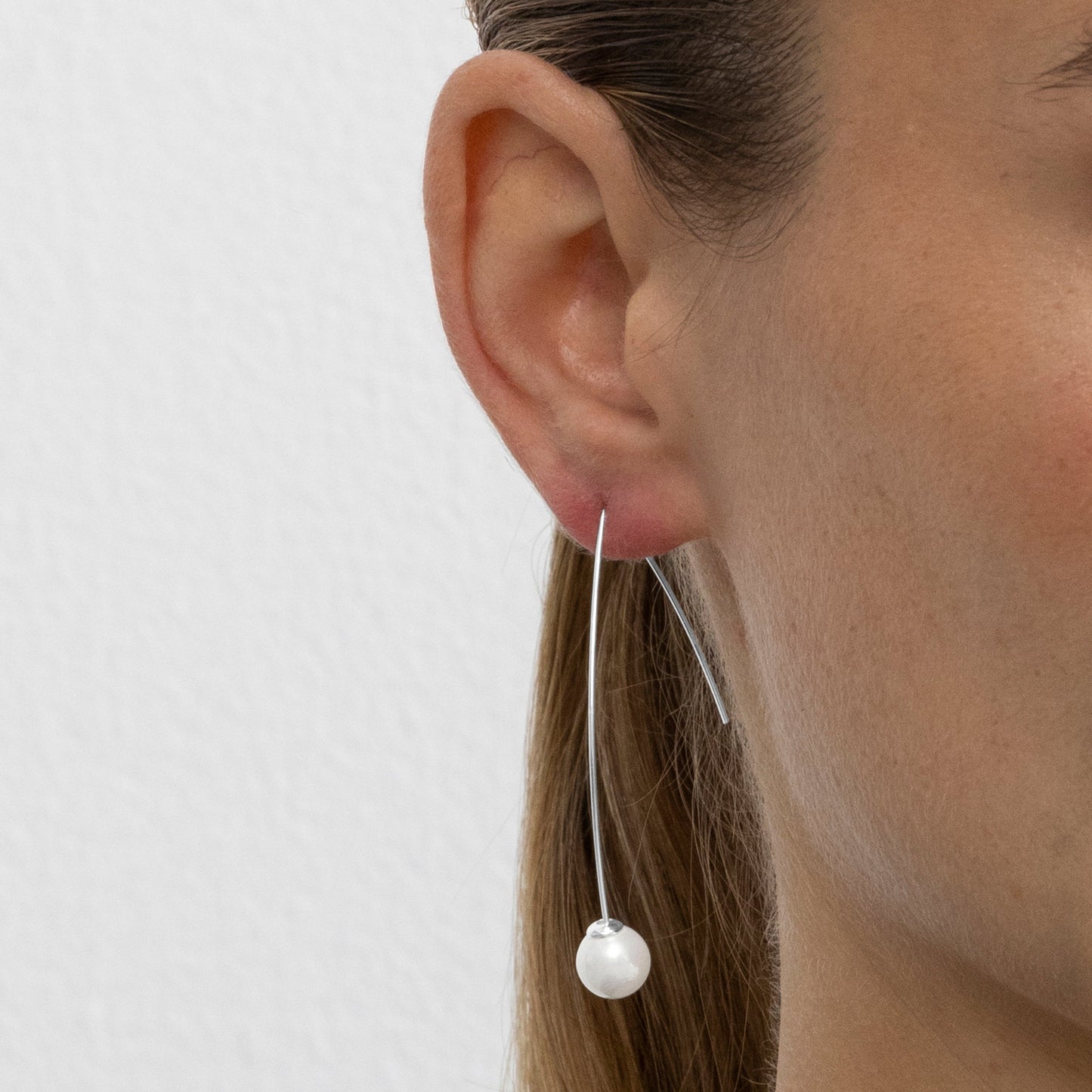 Pendientes con Perla Blanca acabado plata - Gesis