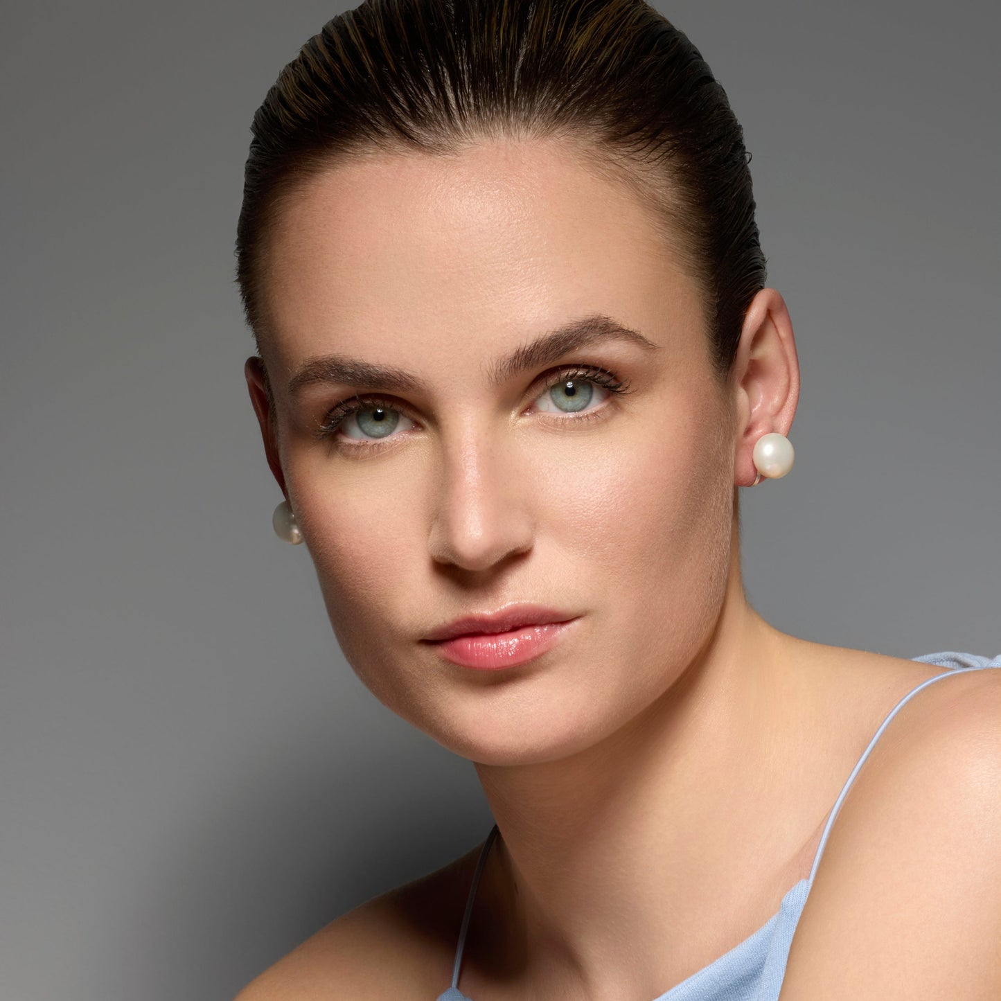 Pendientes acabado plata y Perla Blanca - Benet