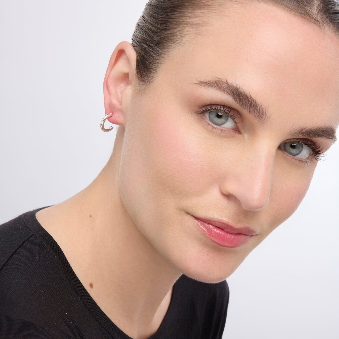 Pendientes acabado plata y Circonita Brillante - Sisah