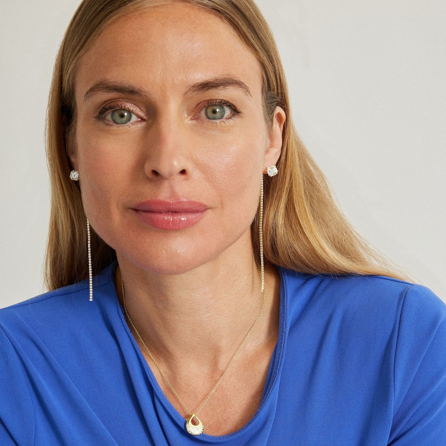 Pendientes acabado en baño oro amarillo 18K