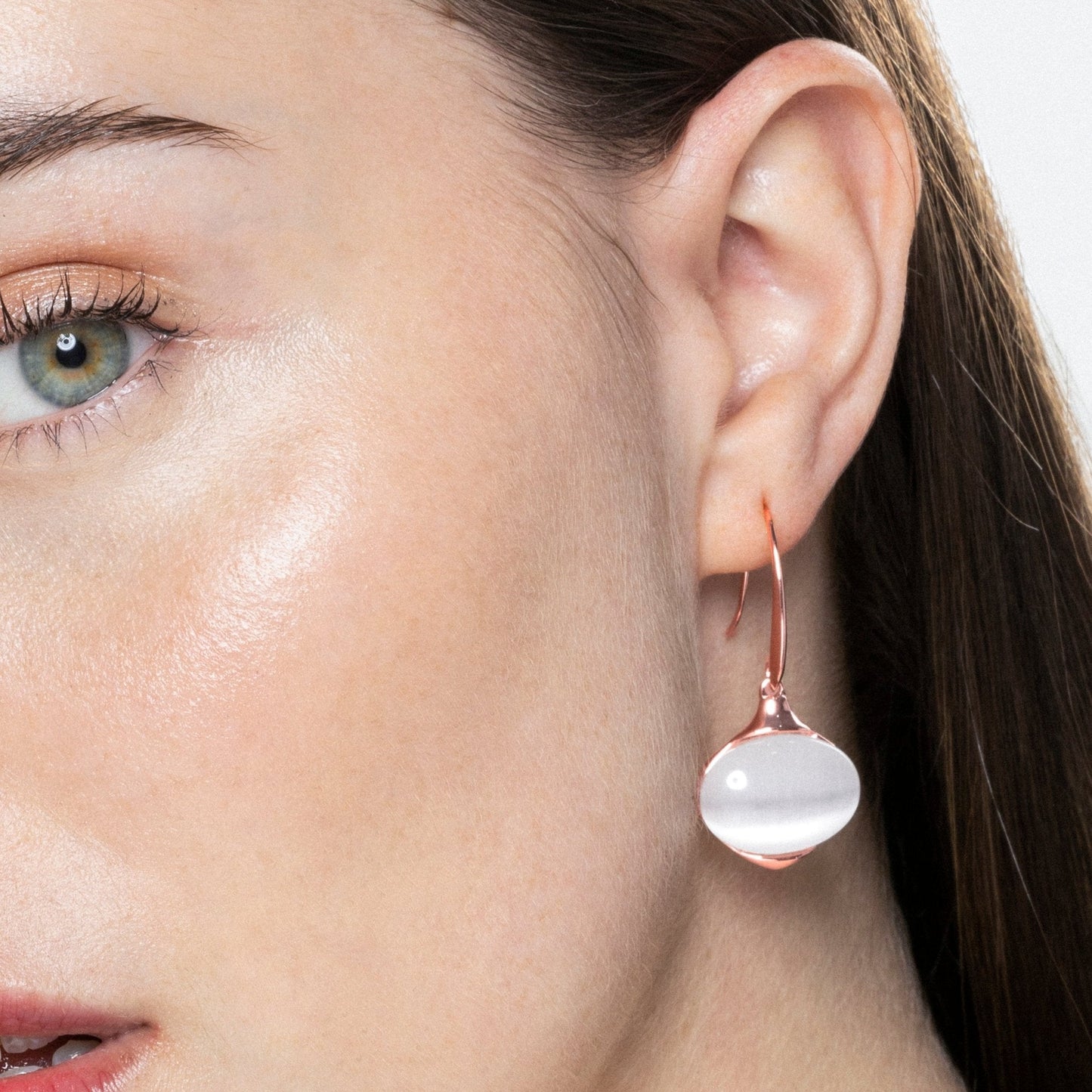 Pendientes acabado en Oro Rosa de 18 Kts