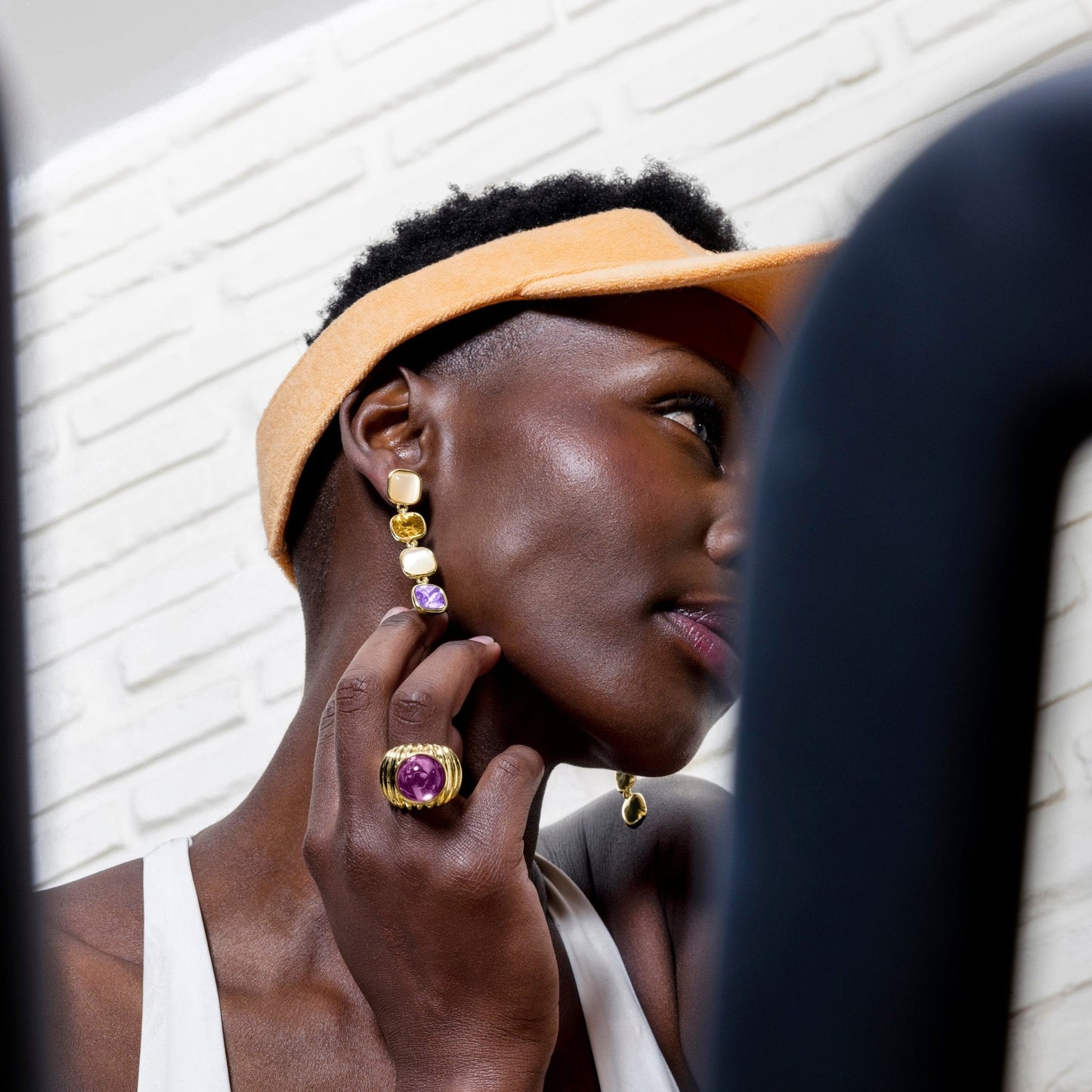 Pendientes acabados en oro amarillo 18K