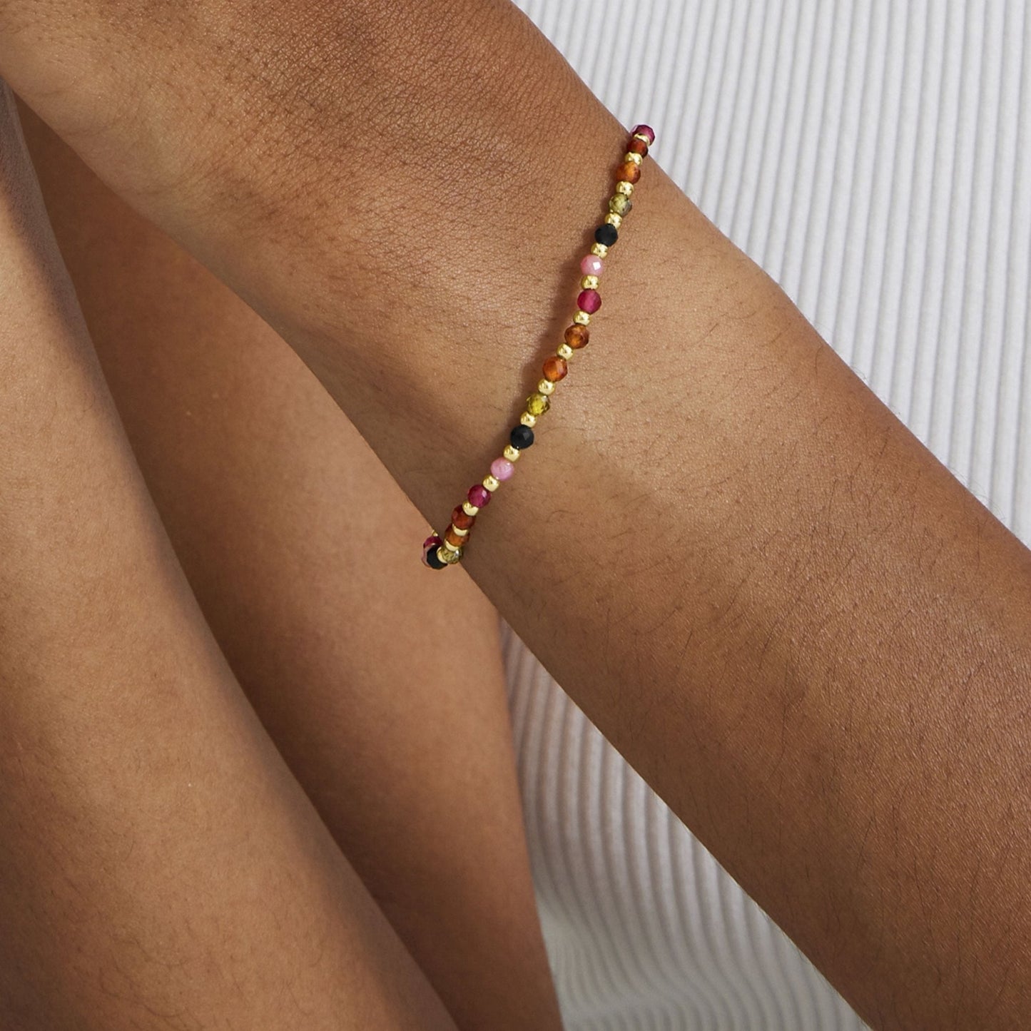 Pulsera acabado oro 18k