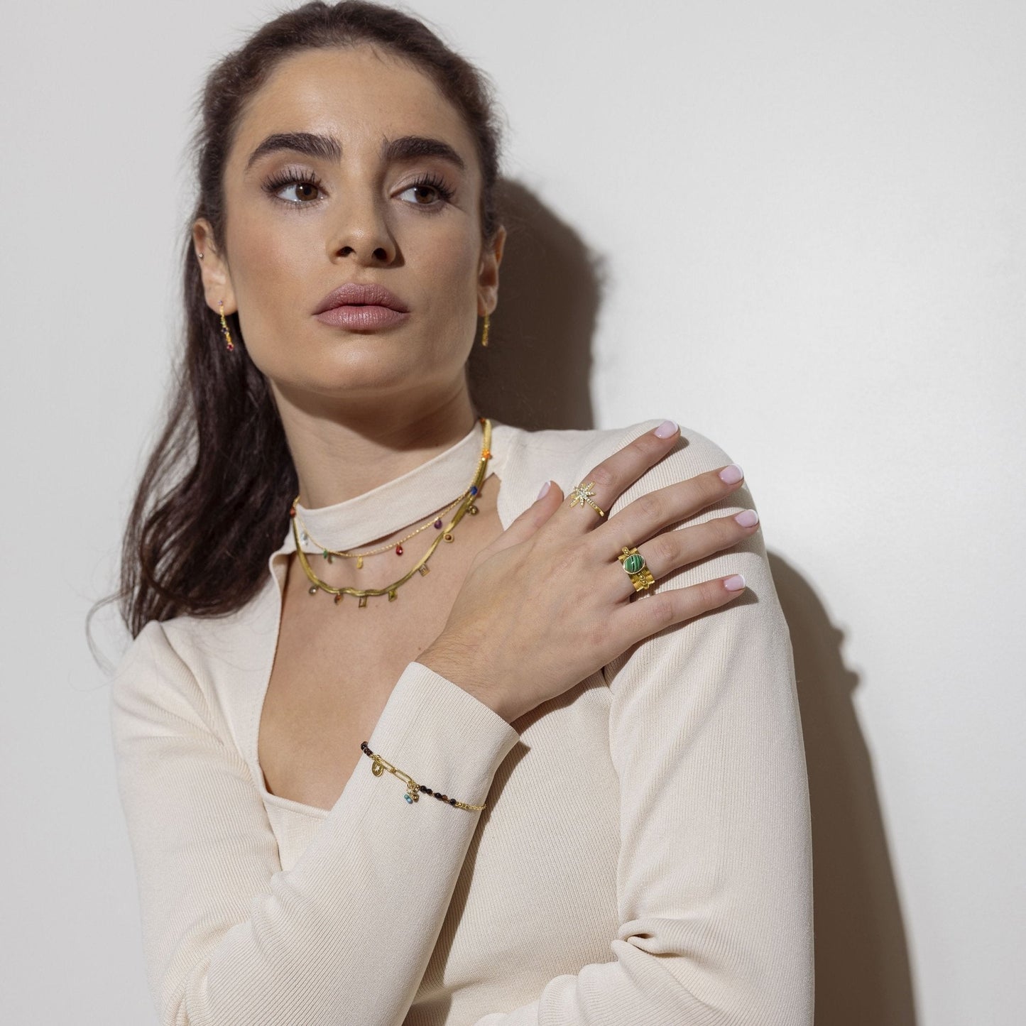 Pulsera acabado oro 18k